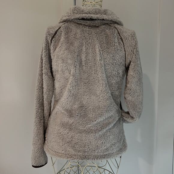 Kuhl flight jacket Stone women’s size medium off white pile fleece brown leather - Picture 6 of 8